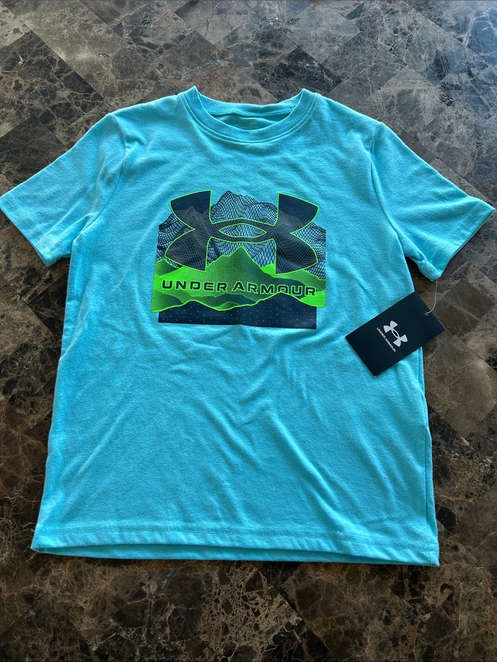 NWT 🆕 Under Armour Boys' Turquoise Graphic Logo T-Shirt size YS 6 years